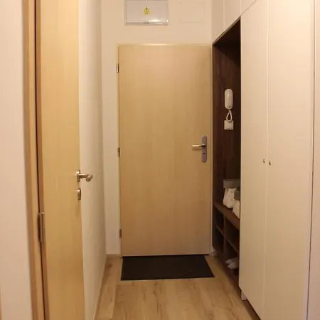 škrovanová * Ober Lindewiese